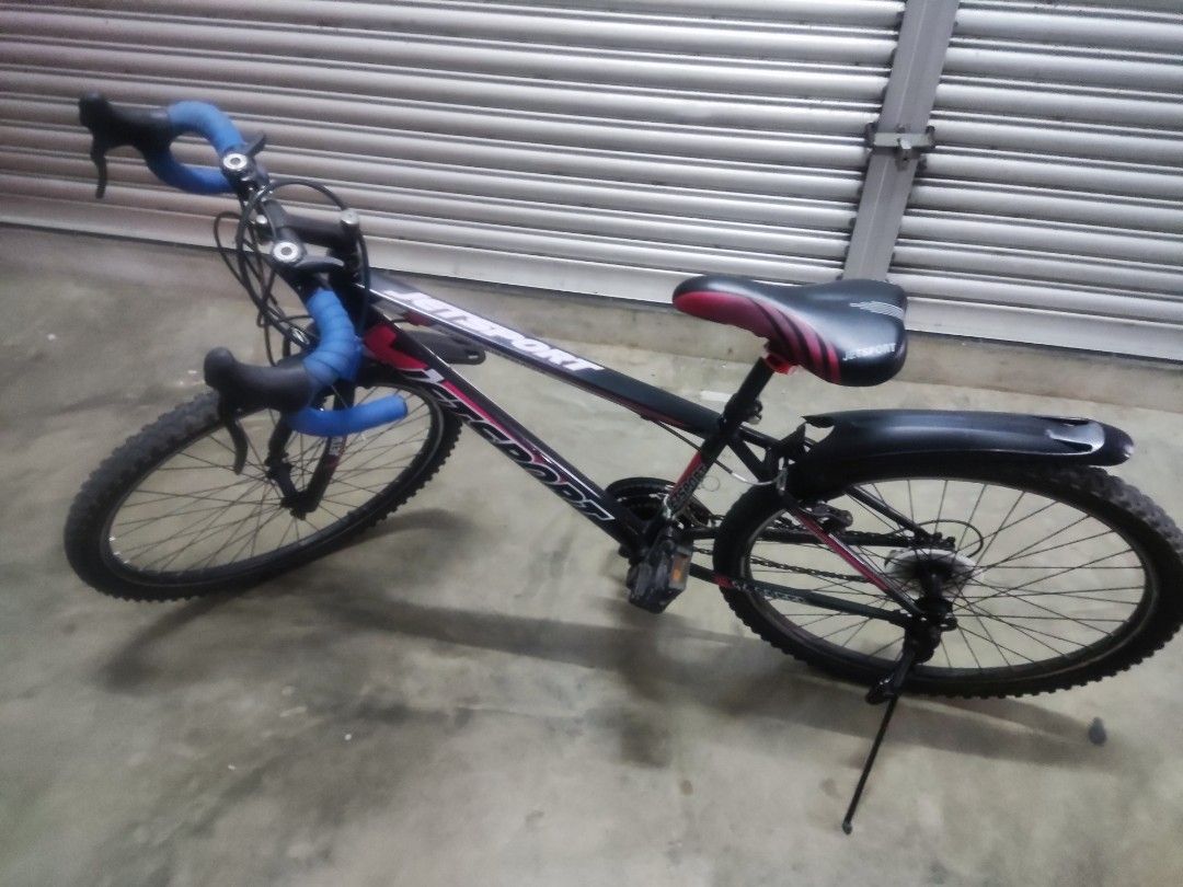 2nd hand 26 inch mountain bicycle