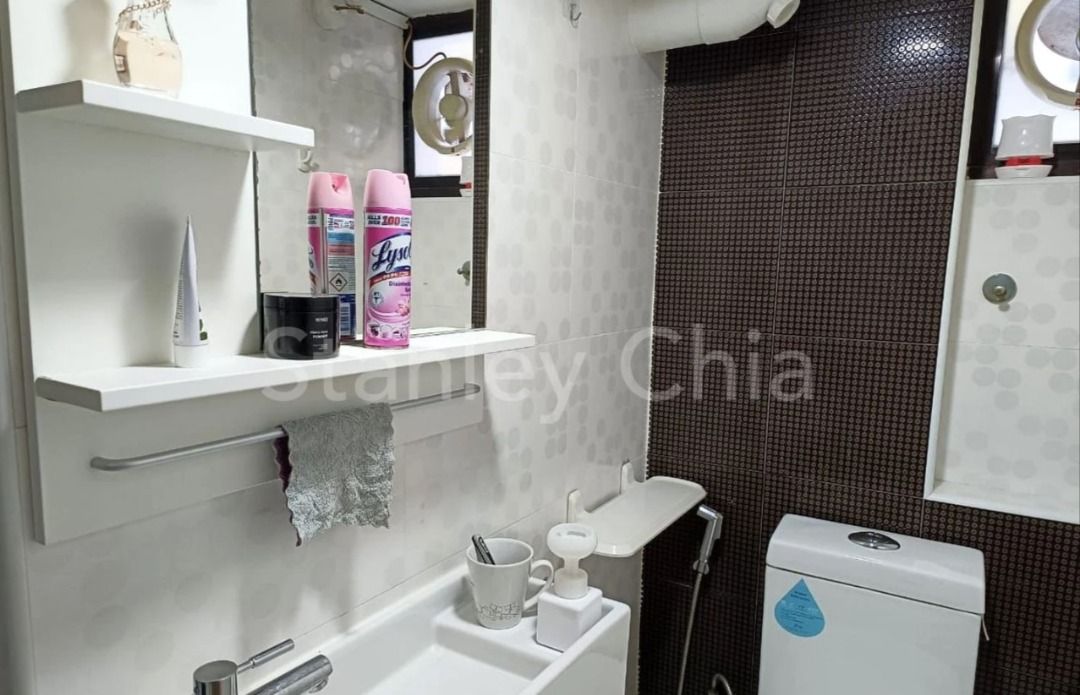3BR HDB, Walk to Outram Park MRT, Beautifully Renovated! Outram Park