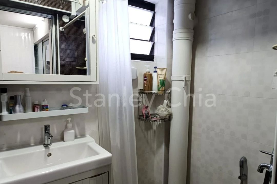 3BR HDB, Walk to Outram Park MRT, Beautifully Renovated! Outram Park