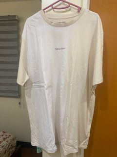 (Category: ) located in . Submitted by simplecloset_24 (Listing ID 1240388762, Image 1). Description: .