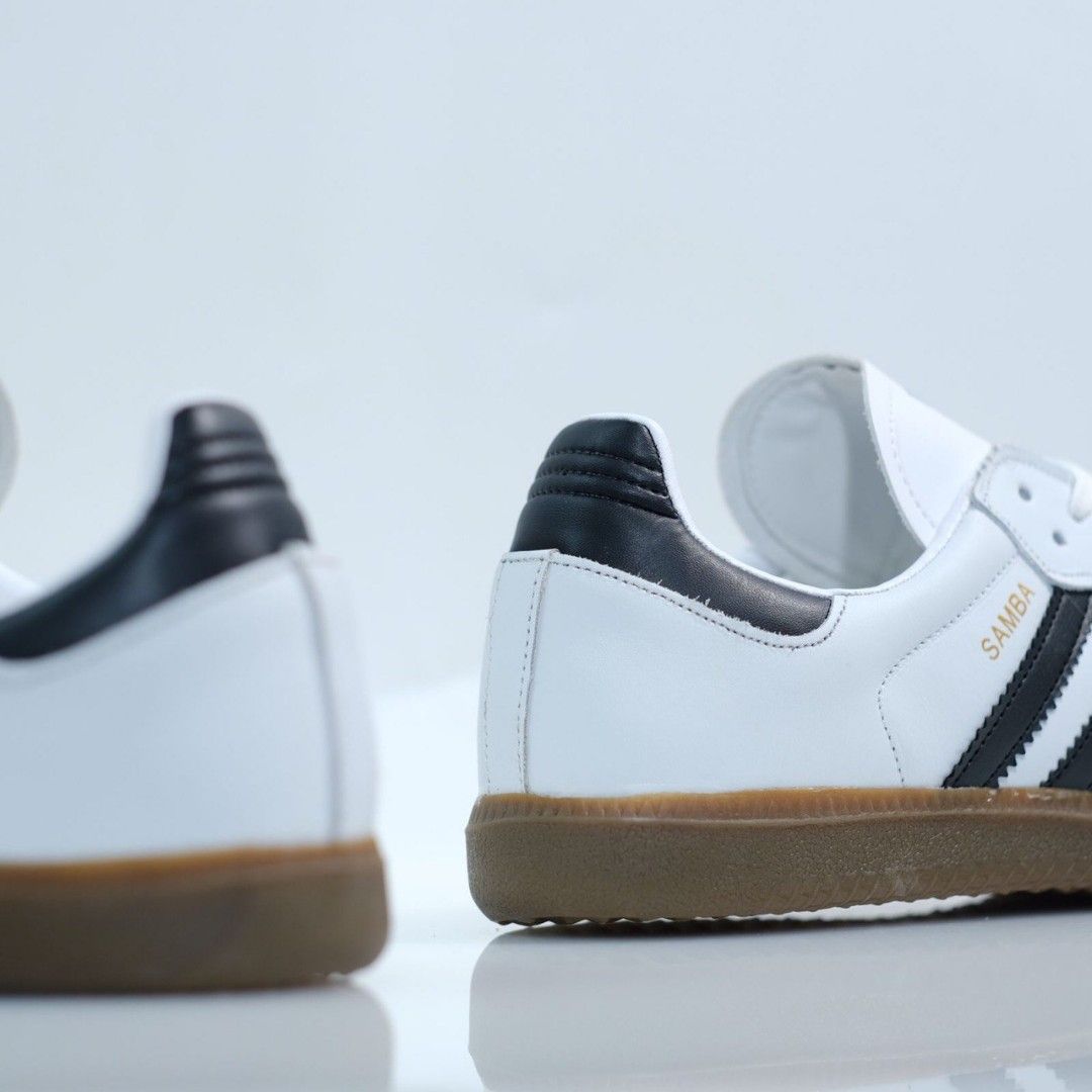 Adidas samba OG white gum, Fesyen Pria, Sepatu , Sneakers di Carousell