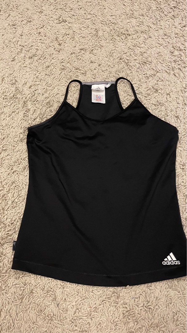 Adidas Top, Women's Fashion, Activewear on Carousell