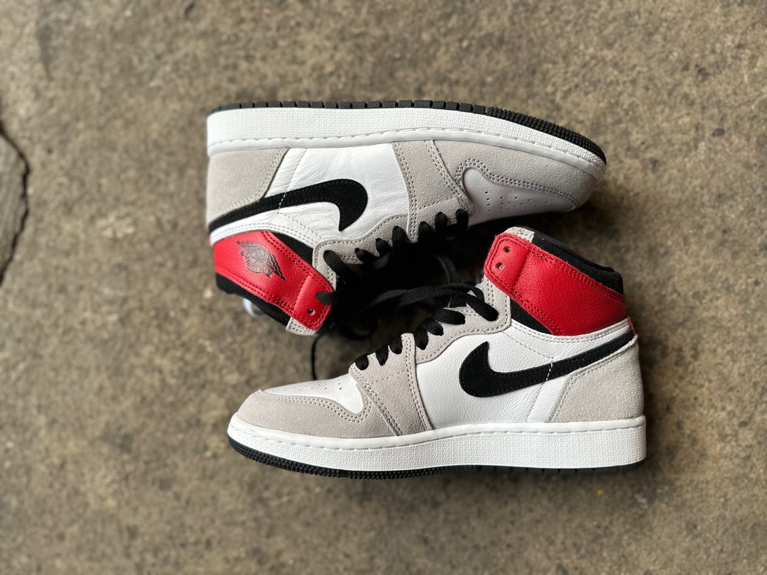 air jordan 1 high light smoke