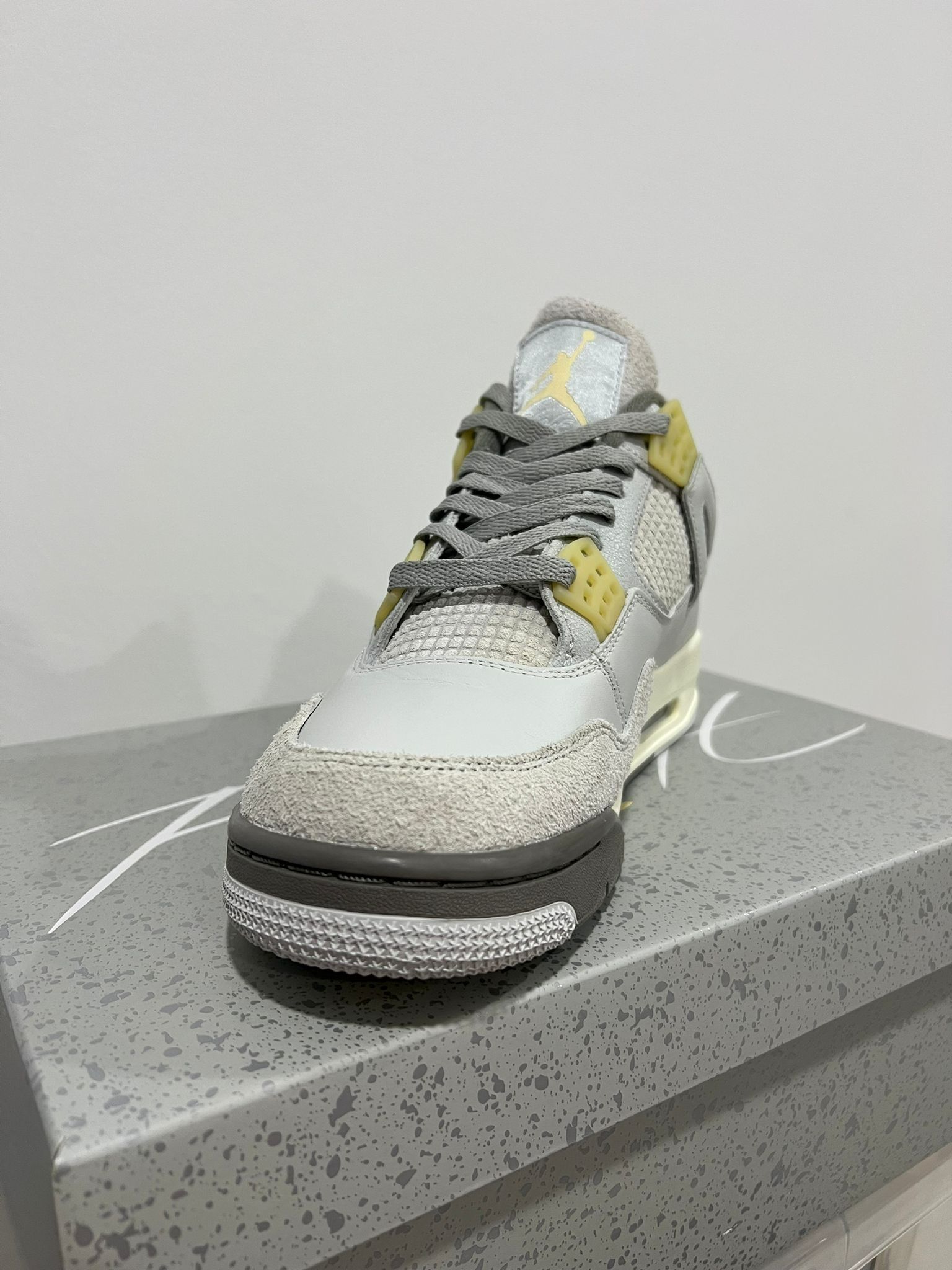 Men's jordan top retro 4 se