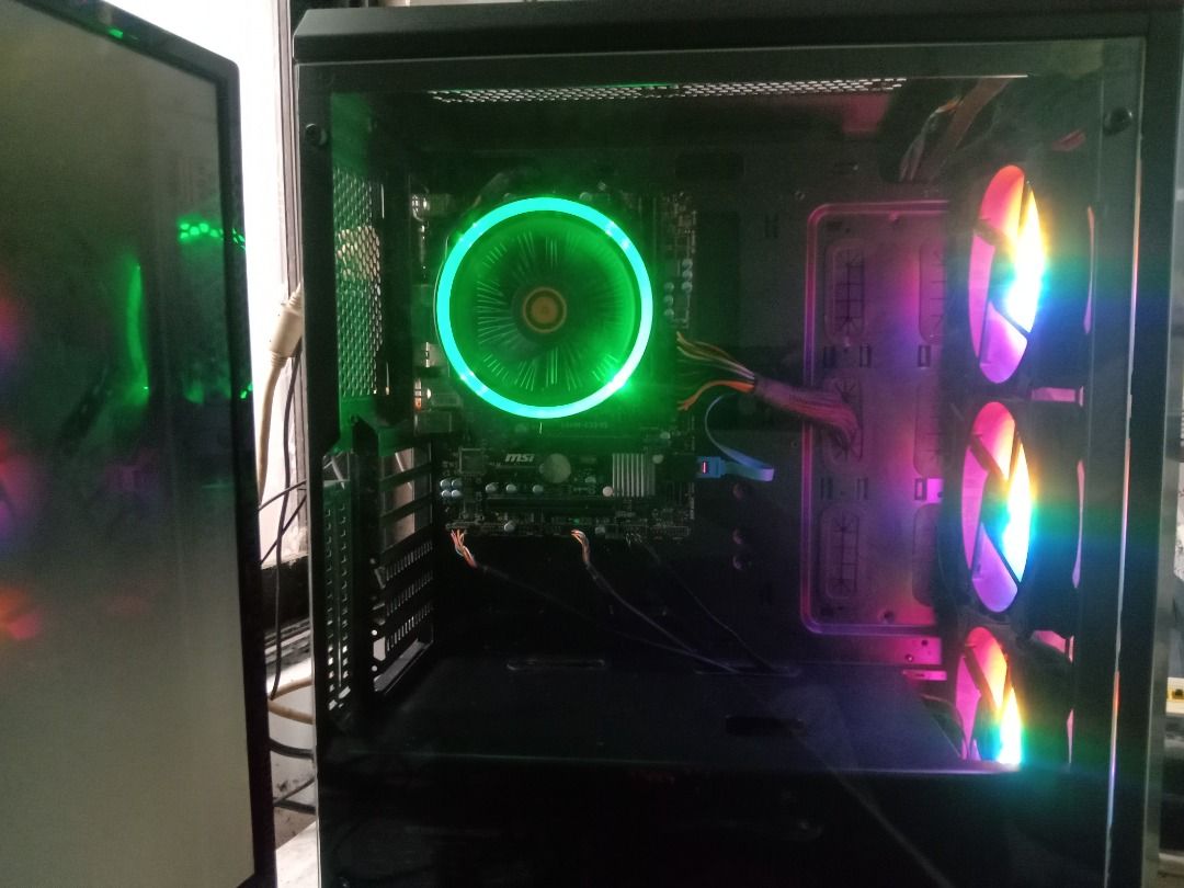 AMD A10 PRO 7800B GAMING PC (Category: Desktops) located in Las Pinas. Submitted by mikko.gomez (Listing ID 1240284948, Image 3). Description: For sale Gaming Desktop CPU only No Monitor Specs: AMD A10 PRO 7800B (12 Compute Cores) MSI A68HM-E33 V2 Motherboard 12GB RAM (8+4) 1Terabyte HDD 500W 80+ Bronze True Rated PSU Rakk Sinaya Case with 3 MSI RGB Fan Integrated GPU only Radeon R7 Graphics Malakas na malakas sa gaming, kayang kaya VALORANT, DOT