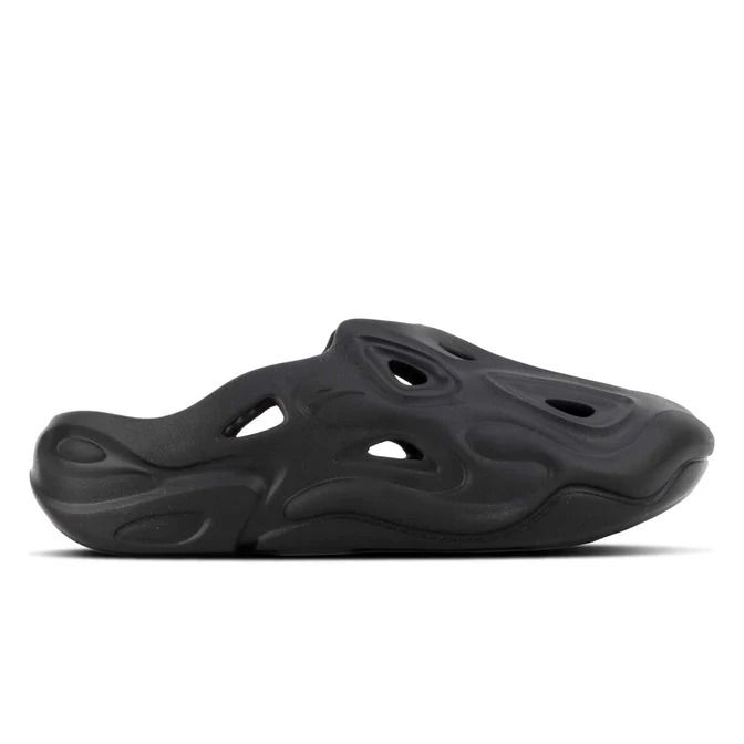 Lifestyle slippers shop