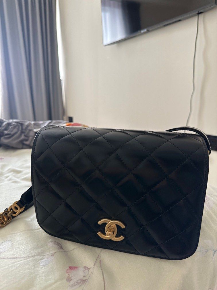 Authentic Chanel Mini Messenger Bag, Luxury, Bags & Wallets on Carousell