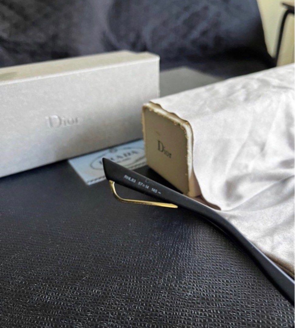 dior technologic gold
