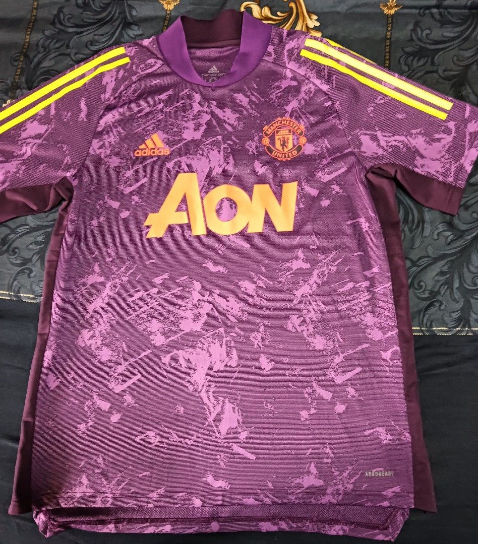 Manchester united purple jersey sales