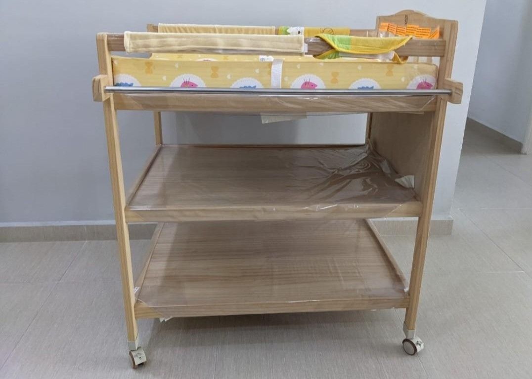Baby changing table deals used