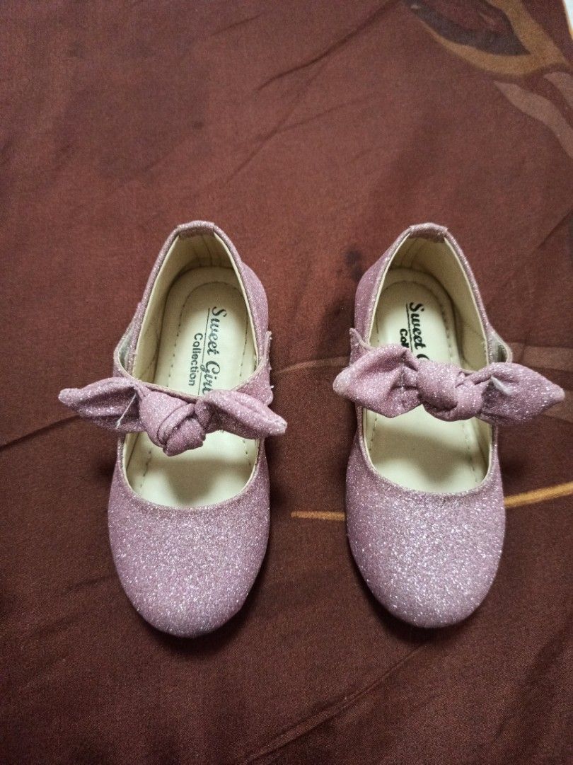 Girls pale pink shoes new arrivals