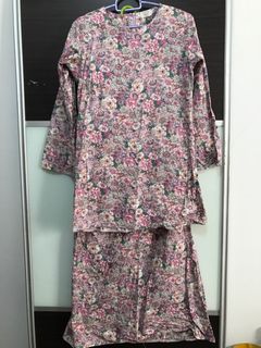 (Category: ) located in . Submitted by sabreena.cloth (Listing ID 1240318299, Image 1). Description: .