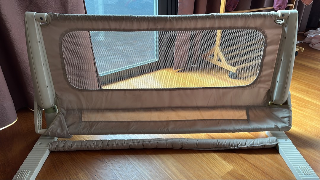 Bedside barrier, Babies & Kids, Baby Nursery & Kids Furniture, Bed