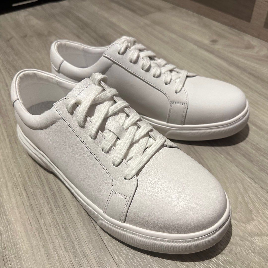 Brand new sneaker genuine leather Men s Fashion Footwear