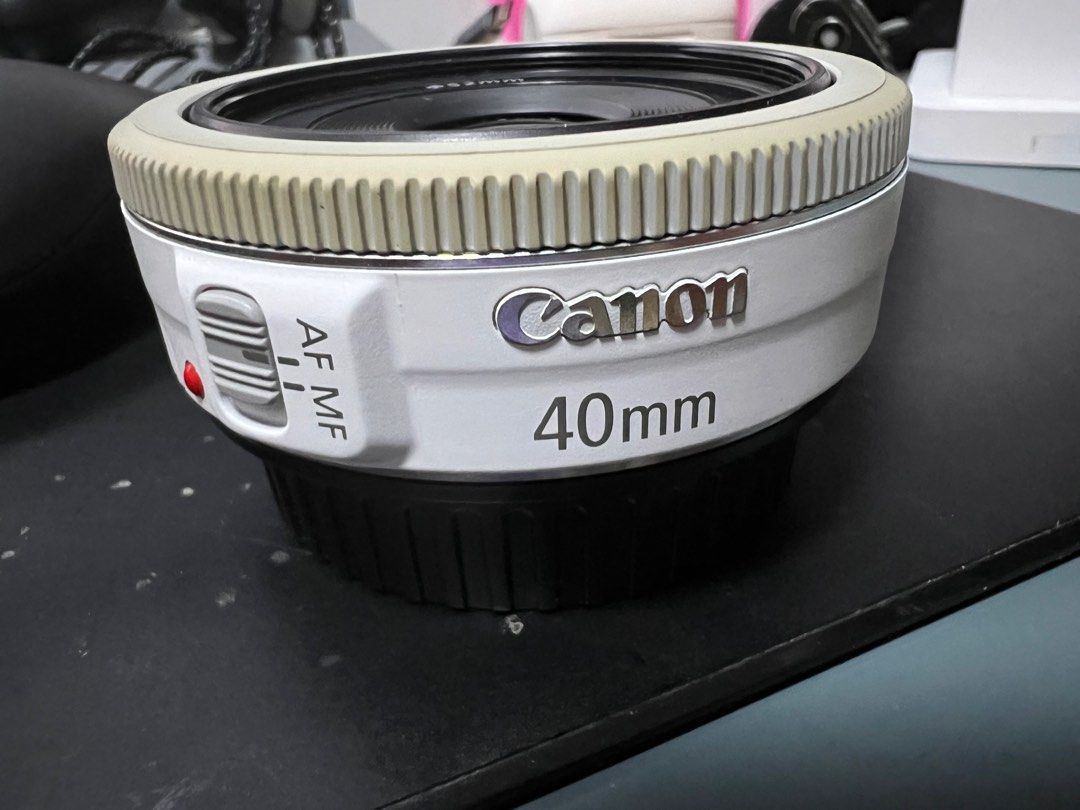 キヤノン展示品保証書付 Canon 単焦点レンズ EF40mm F2.8 STM - レンズ(単焦点)