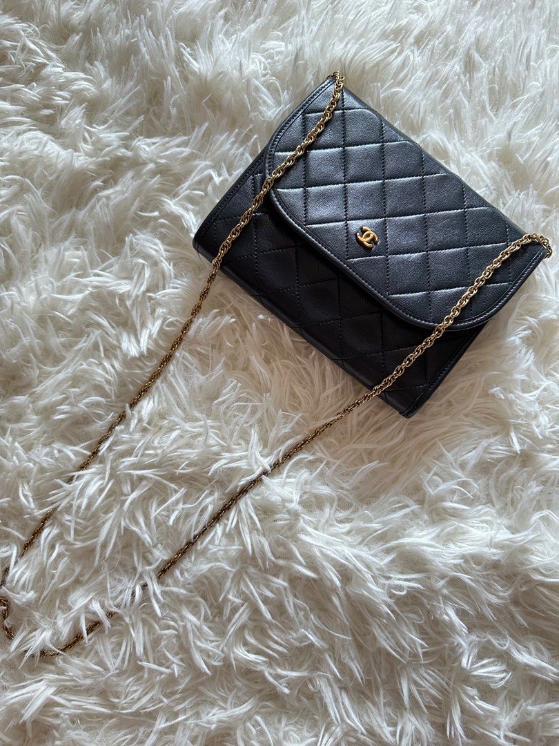 Chanel mini chain wallet small pochette shoulder bag