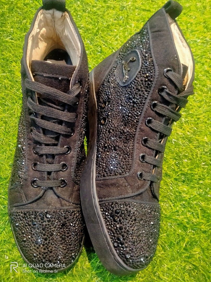 Sapatos louboutin usados sales