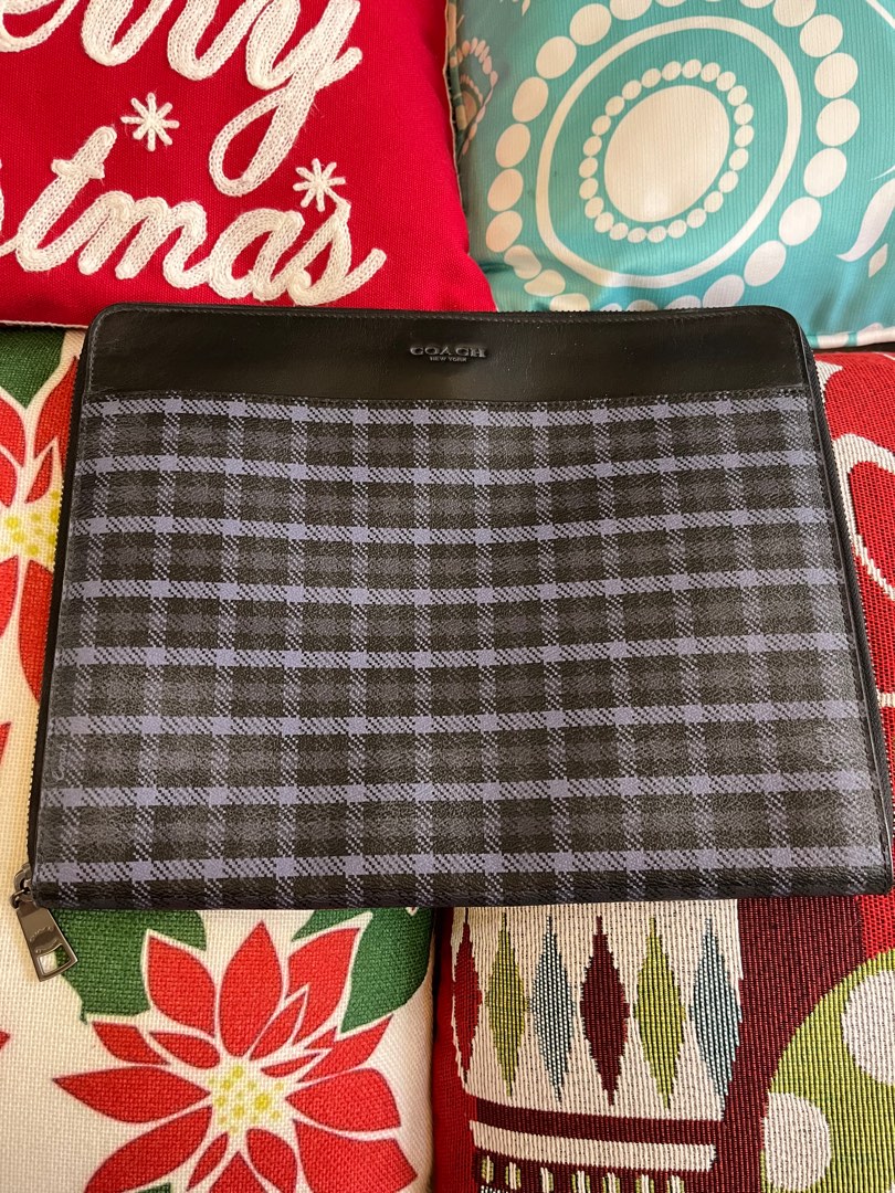 COACH ORGANIZER BAG money back tinago lang on Carousell