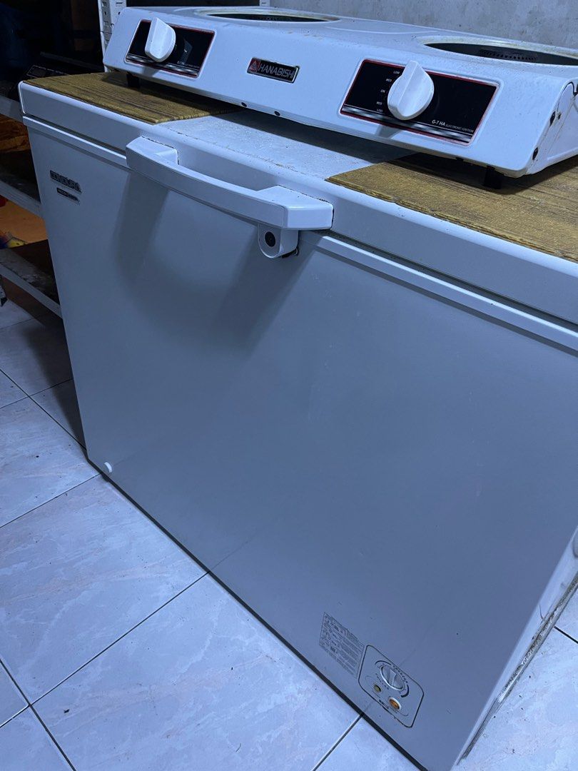 Condura Chest Type Freezer (Inverter) on Carousell