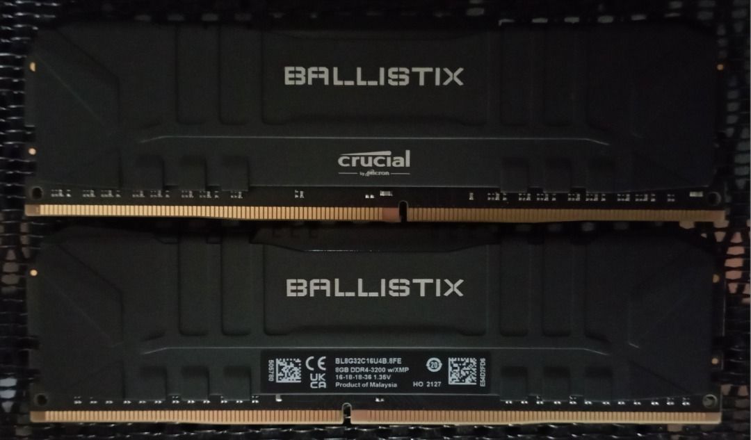 Crucial Technology Ballistix Black 16GB 8GB x 2 DDR4 RAM 3200MHz C16 Corsair Vengeance LPX 16GB 8GB x 2 DDR4 RAM 3000MHz C15