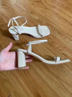 Cream strappy block high heels off white sandals