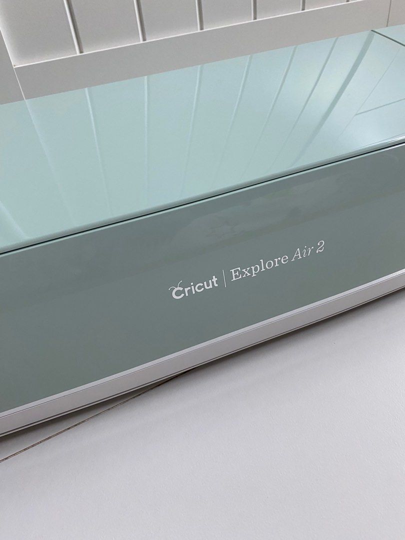 Cricut explorer air 2 in good condition, Computers & Tech, Printers