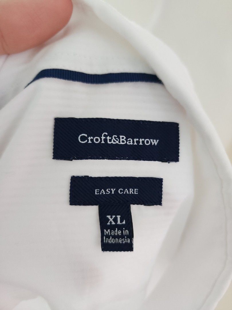 Croft Barrow Easy Care White Longsleeves Polo Top Collar for men and women unisex beach cover up XL Men s Fashion Tops Sets Tshirts Polo Shirts on Carousell