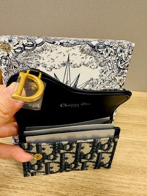 Saddle flap hot sale card holder dior