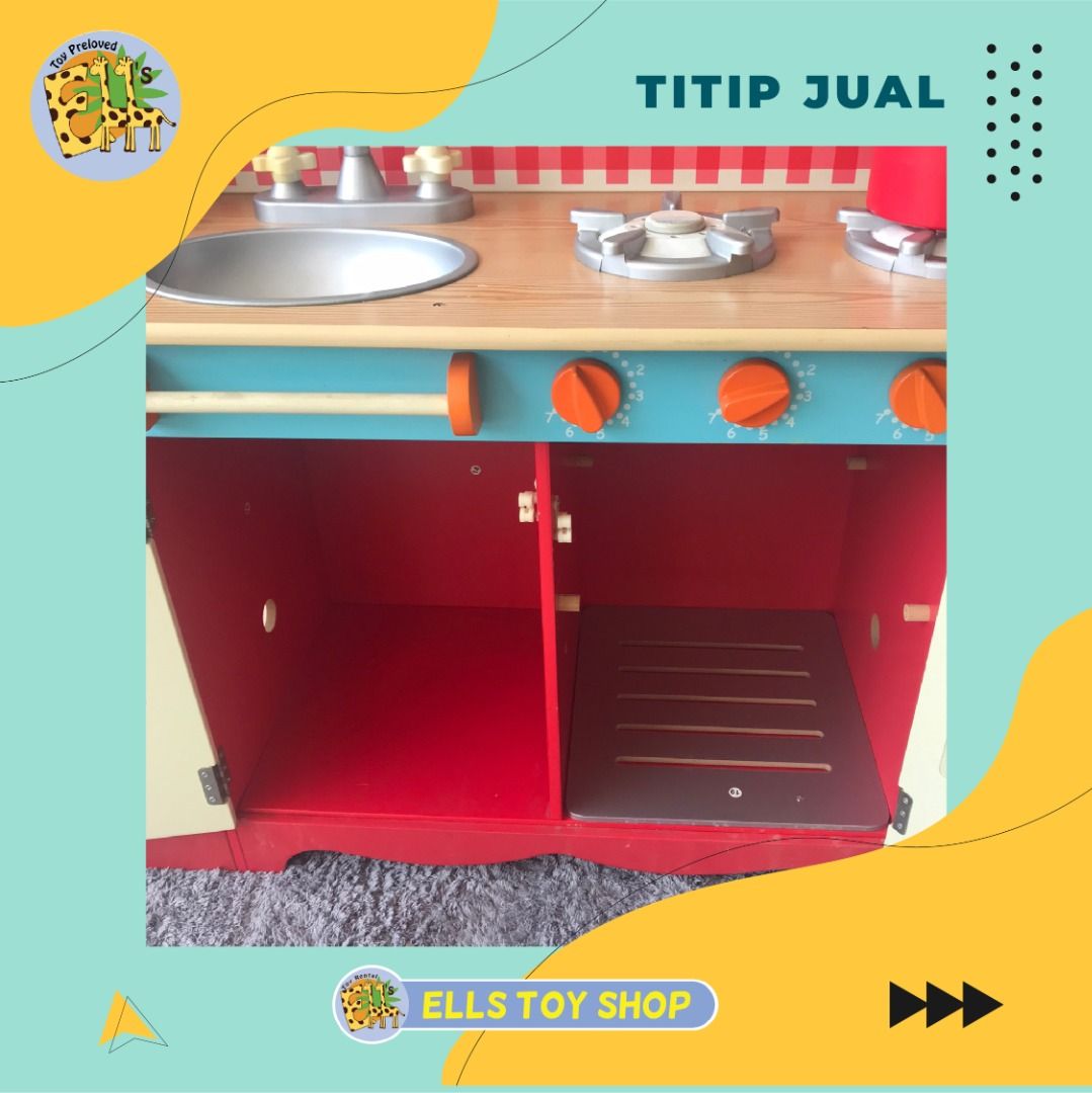 Elc wooden store cottage kitchen