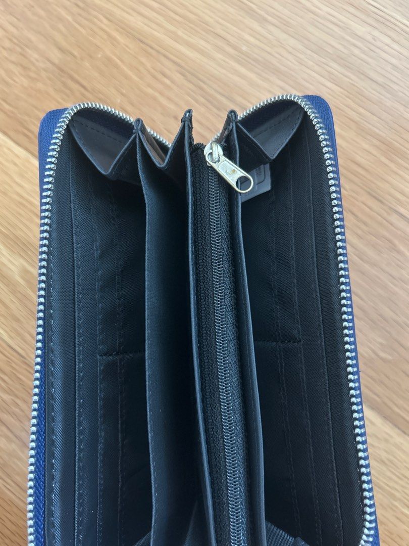 Fila wallet best sale