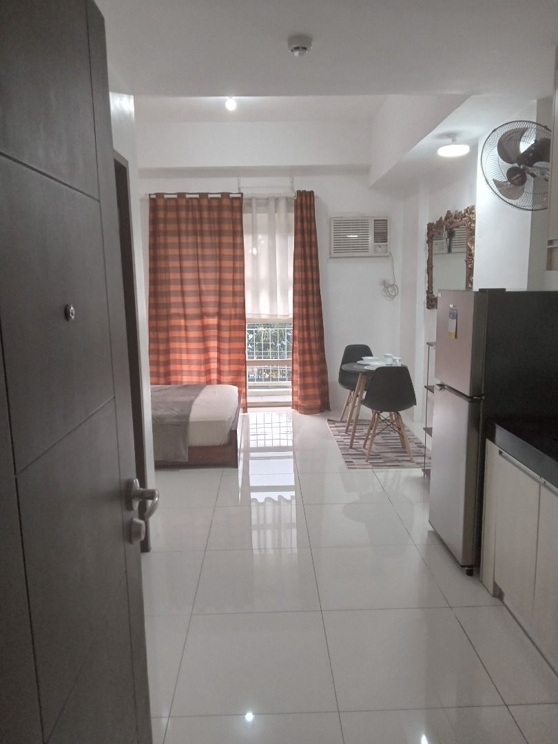 FOR RENT, PET FRIENDLY STUDIO UNIT 27sqm WITH BALCONY, PROSPERITY