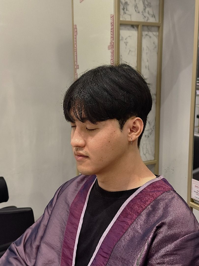 Free male hair cut, Free Items on Carousell