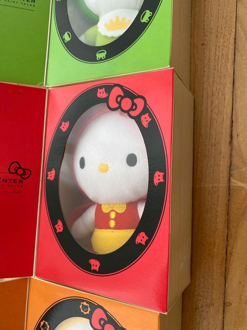Full set McDonalds X HelloKitty, Hobbies & Toys, Collectibles & Memorabilia, Fan Merchandise on