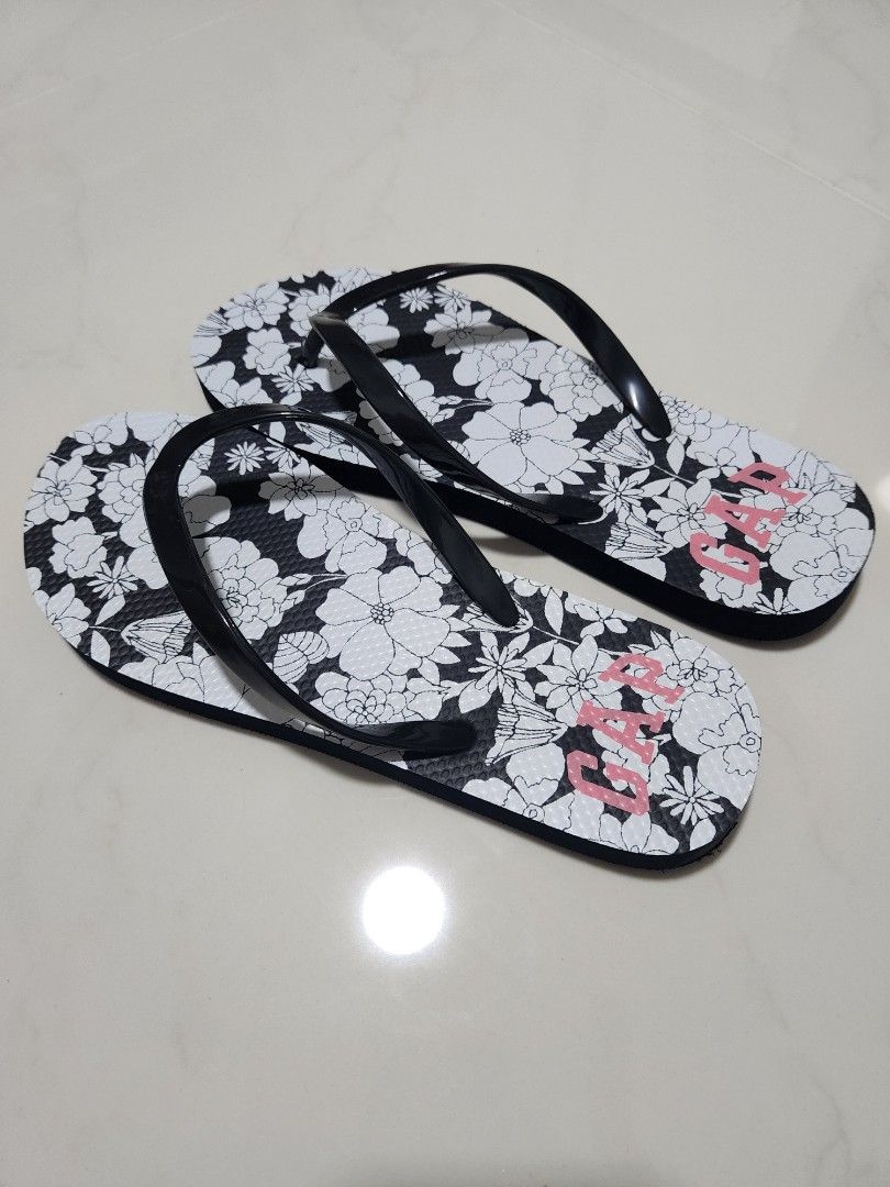 Gap slippers womens hotsell