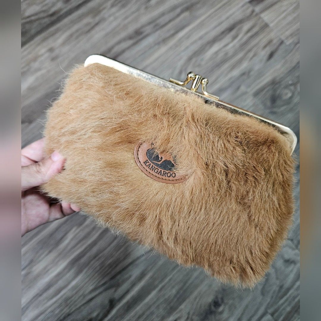 Kangaroo Fur Deluxe Bag - Genuine Kangaroo Fur Bag - 100% Australian M –  Yellow Earth Australia