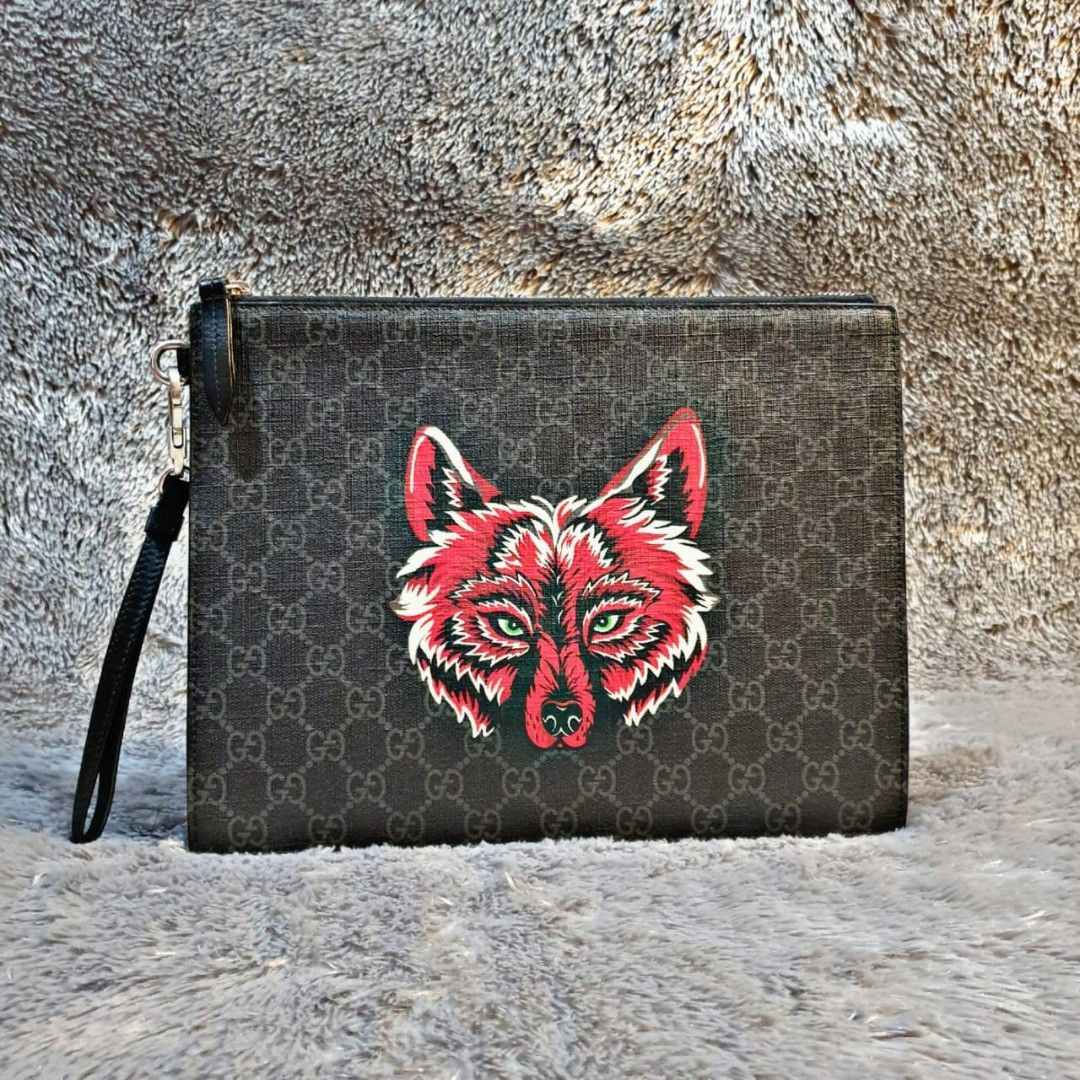 Gucci GG Supreme Wolf Clutch