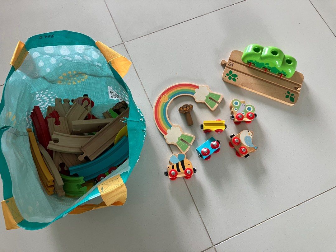 hape monkey pop up track