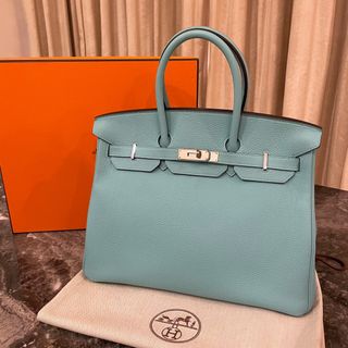 (Category: ) located in . Submitted by soleilshopee (Listing ID 1240318542, Image 1). Description: .