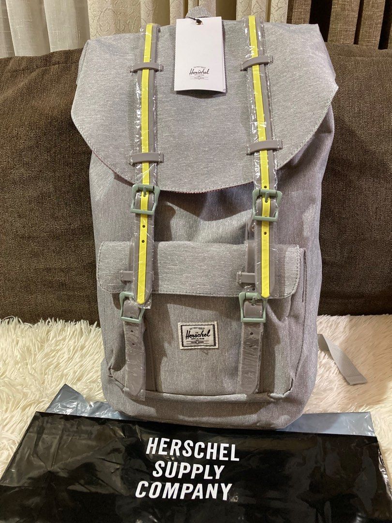 23.5 l top herschel dimensions
