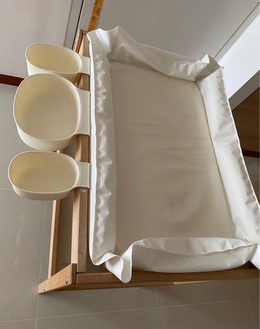 Changing pad deals tray ikea