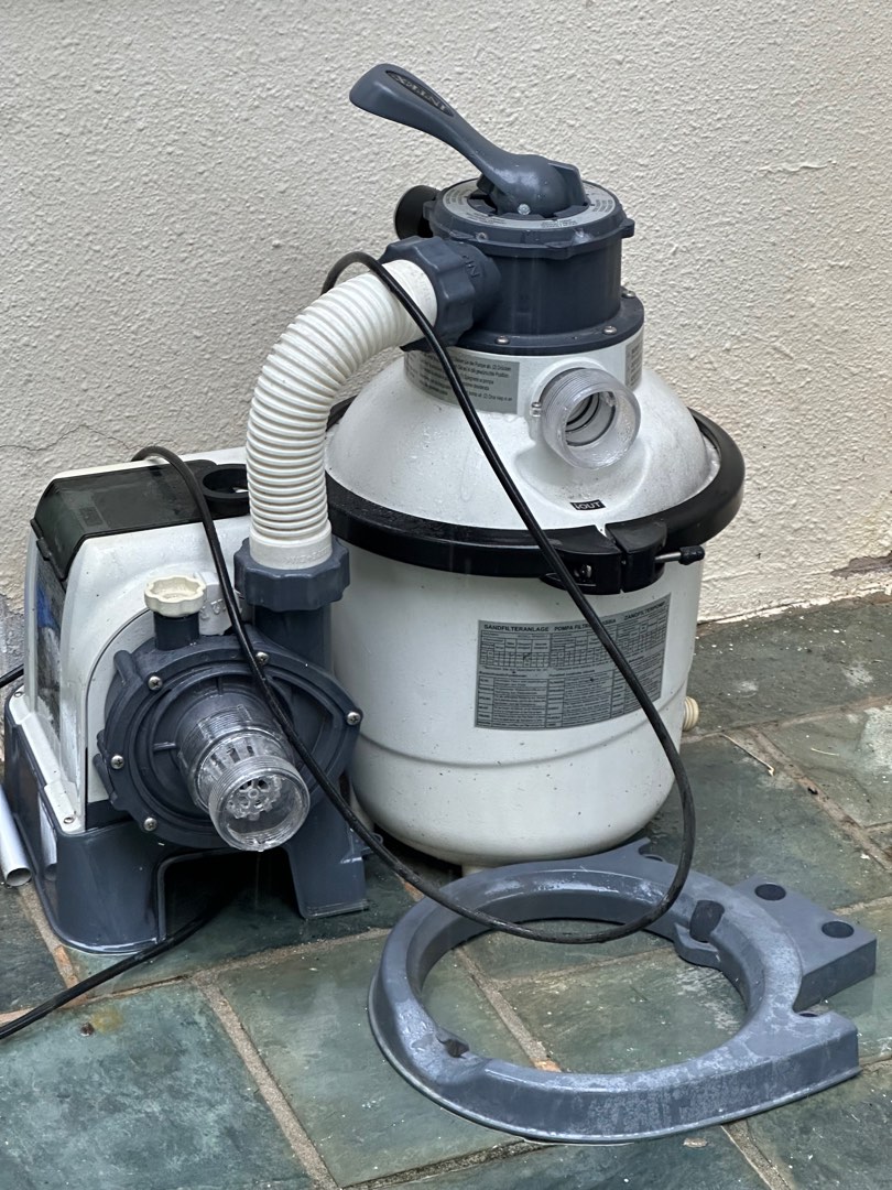 Intex Pool pump with sand filter for setup pool, Sports Equipment