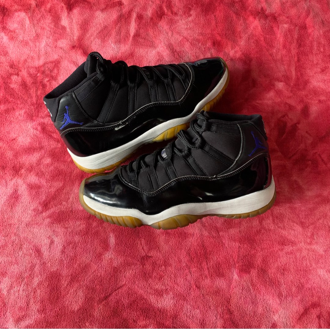 Jordan 11 Space Jam, Men's Fashion, Footwear, Sneakers on Carousell