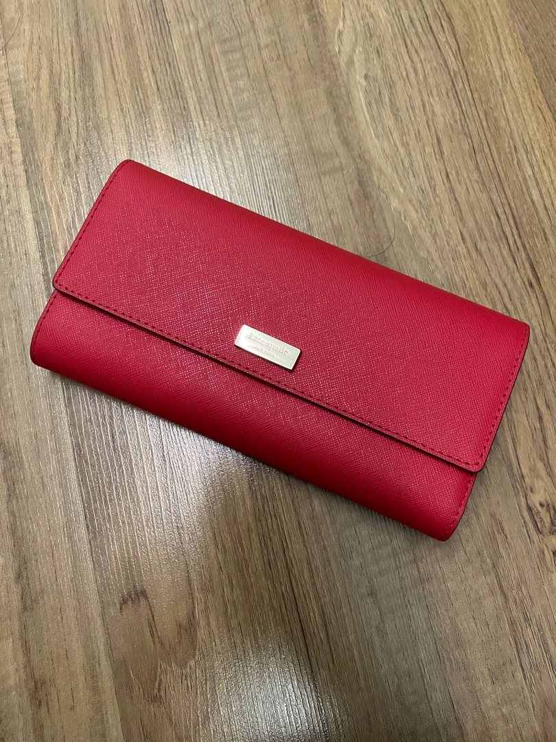 Kate spade clearance hot chili wallet