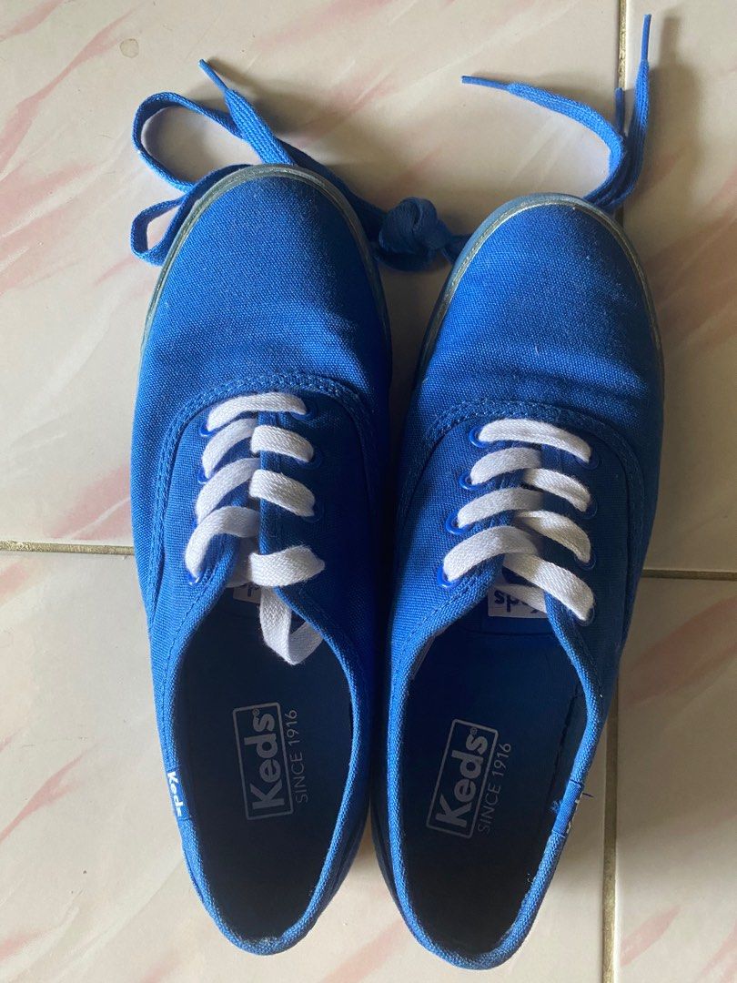 Keds triumph top