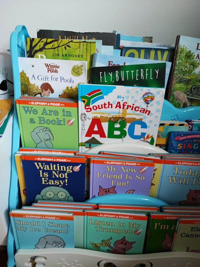 Kids bookshelf bookcase (not Ikea), Babies & Kids, Baby Nursery & Kids