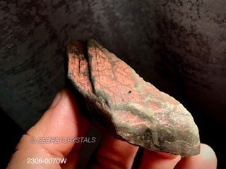 Labradorite raw with rare orange/pink flash