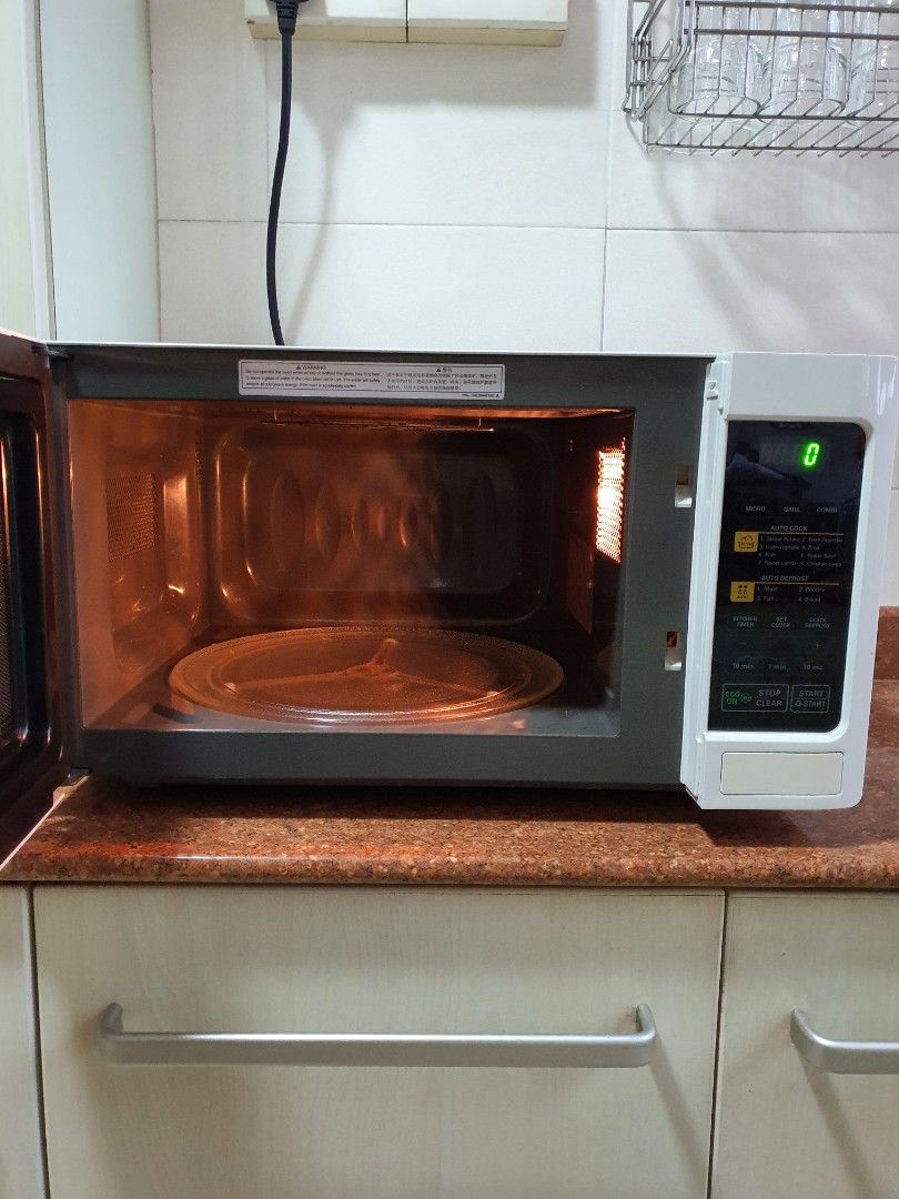 LG Microwave oven and griller, TV & Home Appliances, Kitchen Appliances, Ovens & Toasters on