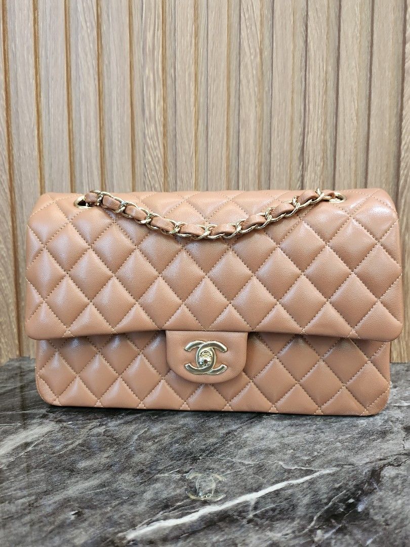 Chanel Metallic Gold Lambskin Quilted Classic Flap Medium AGHW