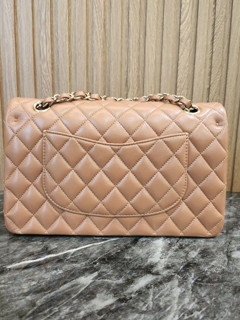 Chanel Metallic Gold Lambskin Quilted Classic Flap Medium AGHW