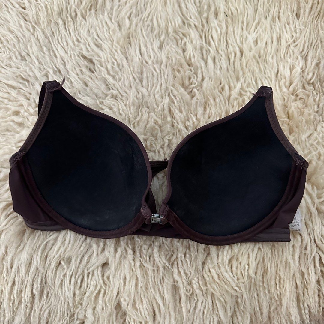 Liz 32D on tag Sister size: 34C Thin Pads  Underwire Adjustab, Women's  Fashion, Undergarments & Loungewear on Carousell